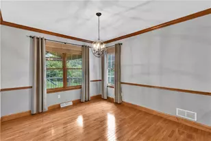 402 Honey Locust Dr, Cranberry Township, PA 16066 - Photo 11