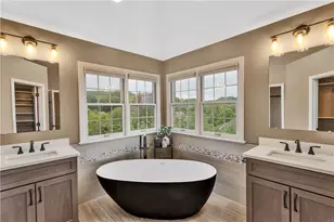402 Honey Locust Dr, Cranberry Township, PA 16066 - Photo 29
