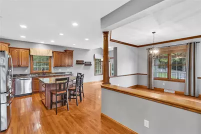 402 Honey Locust Dr, Cranberry Township, PA 16066 - Photo 13