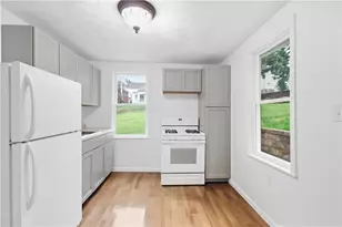 316 Hill St, Belle Vernon, PA 15012 - Photo 11