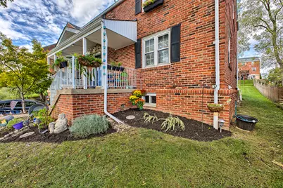 5358 Fieldcrest Drive, Pittsburgh, PA 15236 - Photo 3