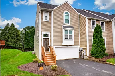 2659 Hunters Pointe Drive, Pittsburgh, PA 15090 - Photo 3