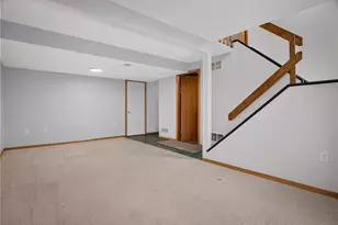 2659 Hunters Pointe Dr, Pittsburgh, PA 15090 - Photo 27