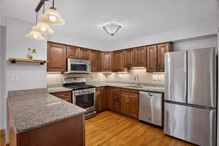 2659 Hunters Pointe Dr, Pittsburgh, PA 15090 - Photo 11