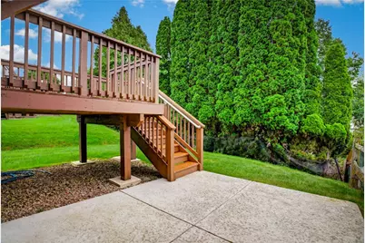 2659 Hunters Pointe Drive, Pittsburgh, PA 15090 - Photo 45