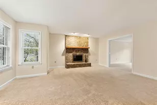 704 Red Barn Ct, Bethel Park, PA 15102 - Photo 13