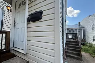 907 Spring Way, Pittsburgh, PA 15215 - Photo 3