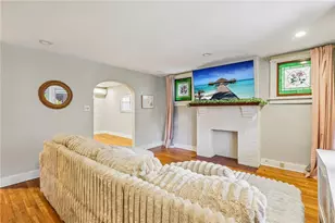 413 Lenox Ave, Pittsburgh, PA 15221 - Photo 7