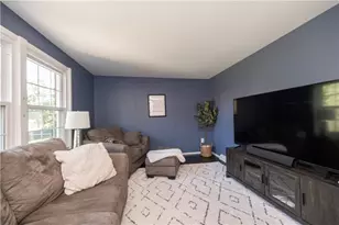 155 Foxcroft Rd, Scott Township, PA 15220 - Photo 9