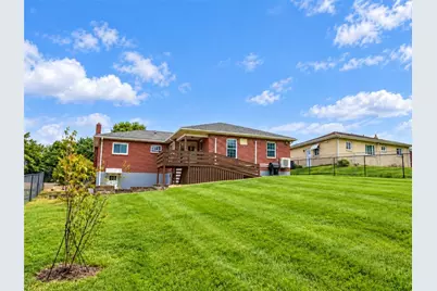 113 Elm Dr, Monaca, PA 15061 - Photo 5