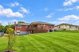 113 Elm Dr, Monaca, PA 15061 - Photo 5
