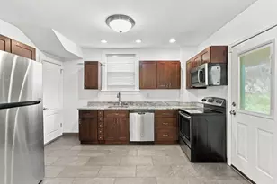 6533 Rosemoor St, Pittsburgh, PA 15217 - Photo 9
