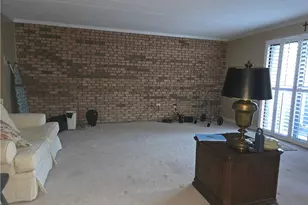 820 E Beau, South Strabane, PA 15301 - Photo 11