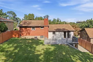151 Sheldon Ave, Green Tree, PA 15220 - Photo 3