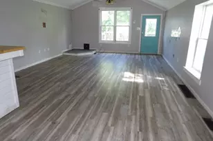227 S Mercer St, Linesville Boro, PA 16424 - Photo 3