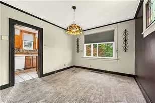 52 Queenston St, Pittsburgh, PA 15210 - Photo 11