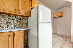 52 Queenston St, Pittsburgh, PA 15210 - Photo 13