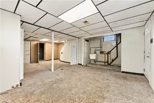 52 Queenston St, Pittsburgh, PA 15210 - Photo 25