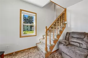 1251 Franklin Rd, Jackson Center Boro, PA 16133 - Photo 15