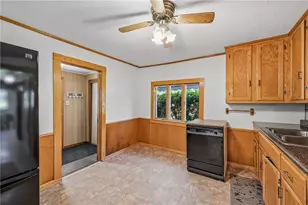 1251 Franklin Rd, Jackson Center Boro, PA 16133 - Photo 5