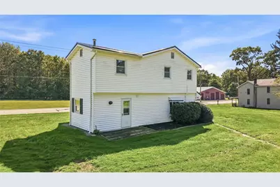 1251 Franklin Rd, Jackson Center Boro, PA 16133 - Photo 33