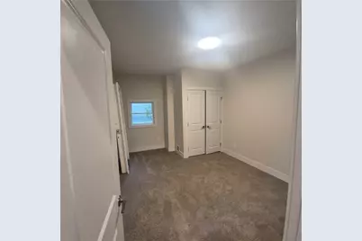 1246 Woodland Ave, Marshall Shadeland, PA 15212 - Photo 7