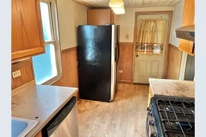 100 Fulton St, North Franklin Township, PA 15301 - Photo 7
