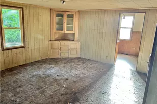100 Fulton St, North Franklin Township, PA 15301 - Photo 9