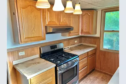 100 Fulton St, North Franklin Township, PA 15301 - Photo 5