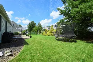 517 Bluegrass Dr, North Strabane, PA 15317 - Photo 37