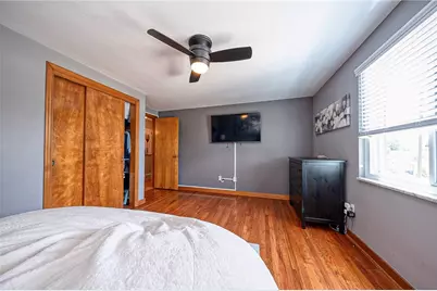 1302 Kirsopp Ave, Pittsburgh, PA 15220 - Photo 13