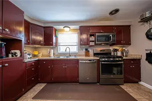 1302 Kirsopp Ave, Banksville/Westwood, PA 15220 - Photo 9