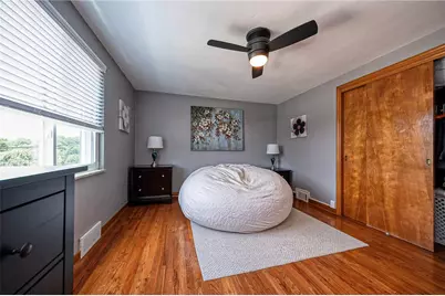 1302 Kirsopp Ave, Pittsburgh, PA 15220 - Photo 19