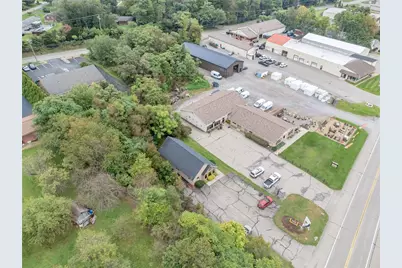 1637 N Main Street Ext, Center Township, PA 16001 - Photo 17