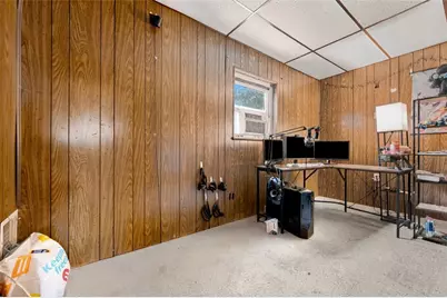 132 E Eugene Ave, Munhall, PA 15120 - Photo 27