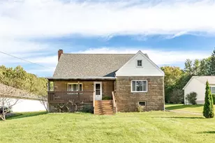 568 E Main St Ext, Pine Township, PA 16127 - Photo 1