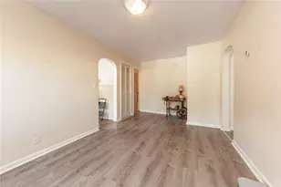 568 E Main St Ext, Pine Township, PA 16127 - Photo 35
