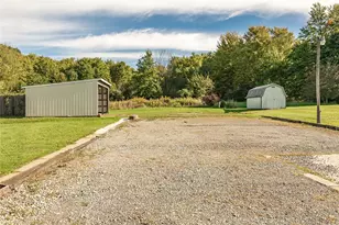568 E Main St Ext, Pine Township, PA 16127 - Photo 7