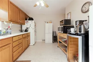 568 E Main St Ext, Pine Township, PA 16127 - Photo 13