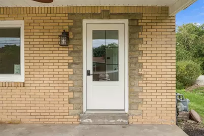 26 Sterling Dr, Robinson Twp, PA 15108 - Photo 7