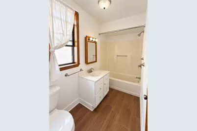 301 1/2 S 301 1/2 S Winebiddle St #2, Pittsburgh, PA 15224 - Photo 5