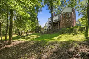 2525 Lindenwood Dr, Pittsburgh, PA 15090 - Photo 33