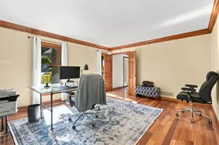 2525 Lindenwood Dr, Pittsburgh, PA 15090 - Photo 15