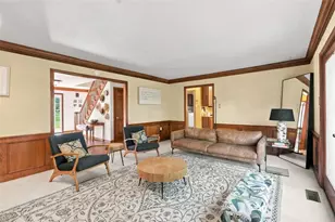 2525 Lindenwood Dr, Pittsburgh, PA 15090 - Photo 7