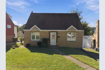6727 W Barivista Dr, Pittsburgh, PA 15147 - Photo 1