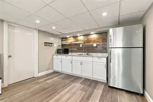 1004 Lessing St, Pittsburgh, PA 15220 - Photo 21