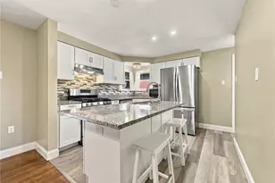 1004 Lessing St, Pittsburgh, PA 15220 - Photo 3