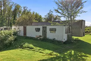 3841 N Hermitage Rd, Pymatuning Township, PA 16154 - Photo 11