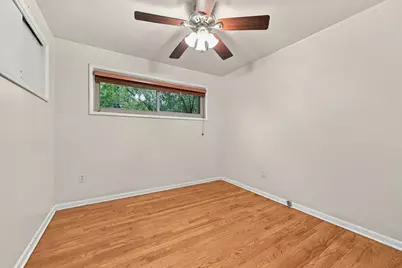 421 Kurt Drive, Pittsburgh, PA 15243 - Photo 17