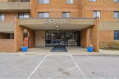 5715 Beacon St #213, Pittsburgh, PA 15217 - Photo 1